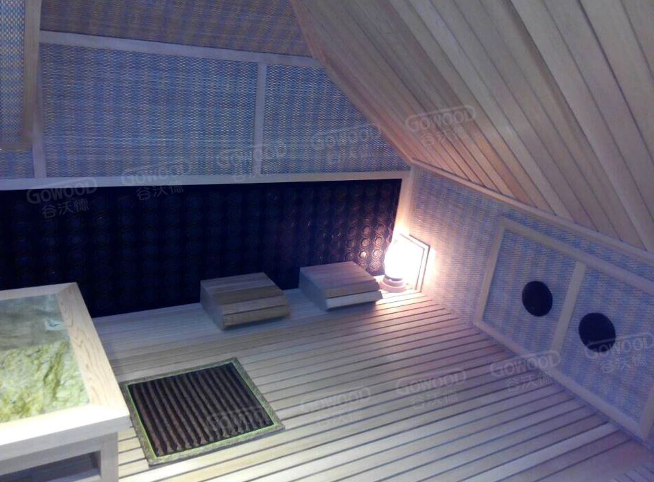 玛依依云郡别墅汗蒸房